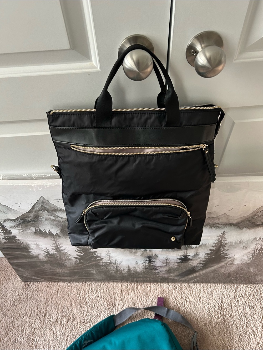 Black Women's Tote Bag with Zip Pockets